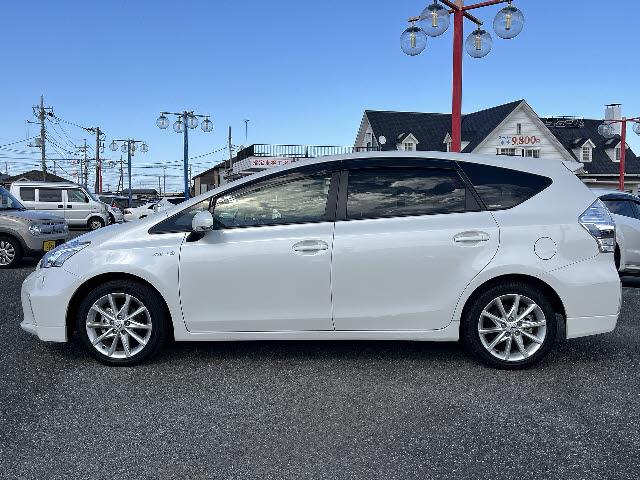 プリウスアルファ Ｇツーリングセレクション　純正ナビＮＳＺＮ－Ｗ６４Ｔ　フルセグＴＶ　バックカメラ　ＥＴＣ　キーフリー　プッシュスタート　ＬＥＤヘッドライト　クルーズコントロール　オートエアコン　５人乗り（12枚目）