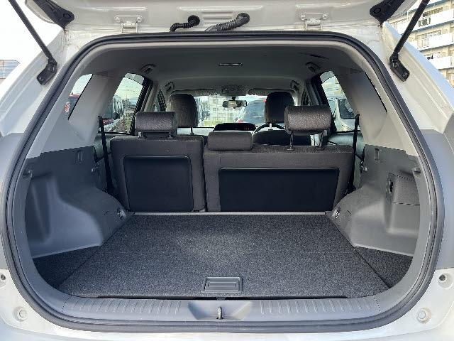 プリウスアルファ Ｇツーリングセレクション　純正ナビＮＳＺＮ－Ｗ６４Ｔ　フルセグＴＶ　バックカメラ　ＥＴＣ　キーフリー　プッシュスタート　ＬＥＤヘッドライト　クルーズコントロール　オートエアコン　５人乗り（18枚目）