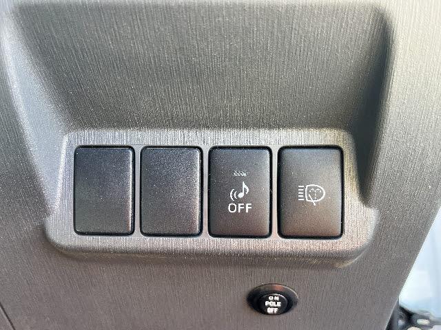 プリウスアルファ Ｇツーリングセレクション　純正ナビＮＳＺＮ－Ｗ６４Ｔ　フルセグＴＶ　バックカメラ　ＥＴＣ　キーフリー　プッシュスタート　ＬＥＤヘッドライト　クルーズコントロール　オートエアコン　５人乗り（23枚目）