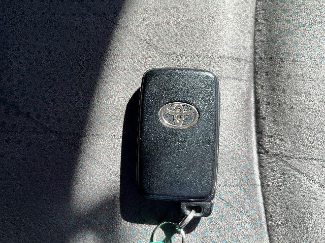 プリウスアルファ Ｇツーリングセレクション　純正ナビＮＳＺＮ－Ｗ６４Ｔ　フルセグＴＶ　バックカメラ　ＥＴＣ　キーフリー　プッシュスタート　ＬＥＤヘッドライト　クルーズコントロール　オートエアコン　５人乗り（26枚目）