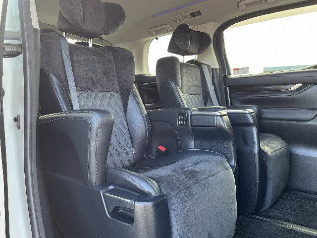 ヴェルファイア 3.5ZA Gエディション 純正9インチSDナビ フルセグTV パノラミックビューモニター プリクラッシュセーフティ 両側パワースライドドア 前席パワーシート クルーズコントロール パワーバックドア ステアリングヒーター(8枚目)