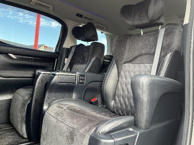 ヴェルファイア 3.5ZA Gエディション 純正9インチSDナビ フルセグTV パノラミックビューモニター プリクラッシュセーフティ 両側パワースライドドア 前席パワーシート クルーズコントロール パワーバックドア ステアリングヒーター(13枚目)