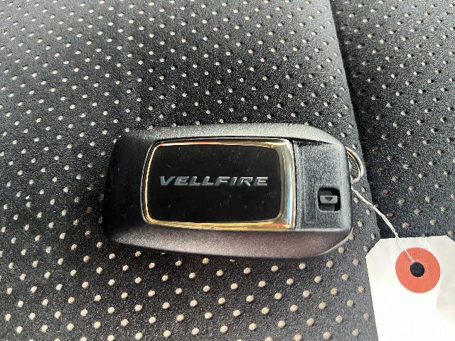 ヴェルファイア 2.5 ゴールデンアイズII 両側パワースライド フルセグ 純正9インチナビ バックカメラ トヨタセーフティセンス パワーバックドア クルコン LEDヘッドライト ETC2.0 デジタルインナーミラー 202ブラック(26枚目)