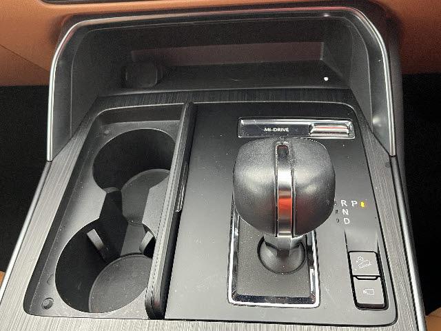 CX-60 XD-ハイブリッド プレミアムスポーツ ディーゼルターボハイブリッド 4WD 純正ナビ フルセグTV 前席シートエアコン 後席シートヒーター パワーシート パワーバックドア アダプティブクルーズコントロール BOSE ステアリングヒーター(16枚目)