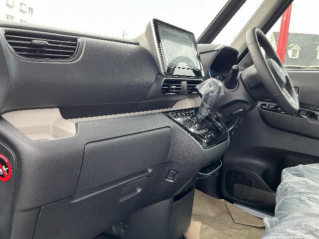 デリカミニ G プレミアム リミテッドエディション 純正9インチディスプレイオーディオ 両側パワースライドドア Bluetooth プロパイロット マルチビューモニター ステアリングヒーター プッシュスタート キーフリー(14枚目)