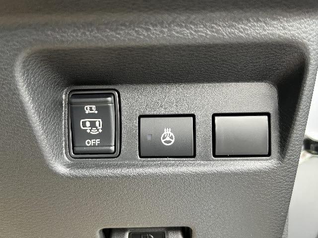 デリカミニ G プレミアム リミテッドエディション 純正9インチディスプレイオーディオ 両側パワースライドドア Bluetooth プロパイロット マルチビューモニター ステアリングヒーター プッシュスタート キーフリー(19枚目)