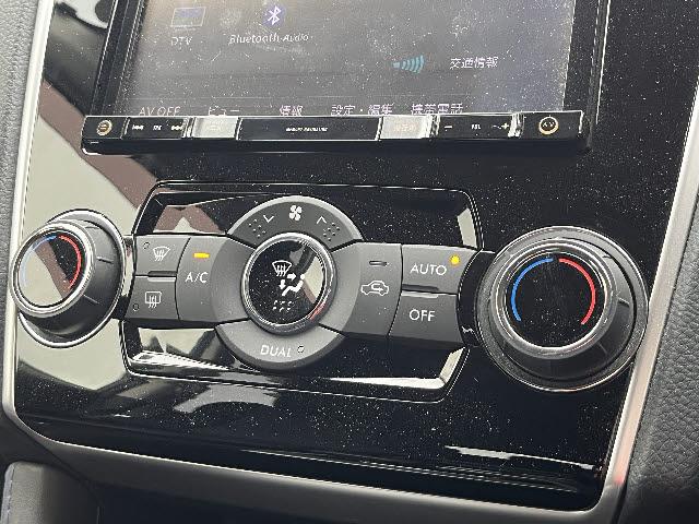 レヴォーグ １．６ＧＴ－Ｓアイサイト　カロッツェリアＡＶＩＣ－ＲＺ９９ナビ　プッシュスタート　キーフリー　ＳＩドライブ　アイドリングストップ　４ＷＤ　ターボ　アイサイト　レーダークルーズコントロール　パドルシフト　アプライドモデルＢ（17枚目）