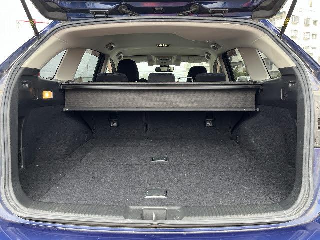 レヴォーグ １．６ＧＴ－Ｓアイサイト　カロッツェリアＡＶＩＣ－ＲＺ９９ナビ　プッシュスタート　キーフリー　ＳＩドライブ　アイドリングストップ　４ＷＤ　ターボ　アイサイト　レーダークルーズコントロール　パドルシフト　アプライドモデルＢ（18枚目）