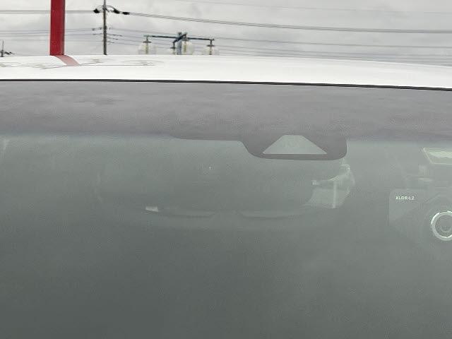 シャトル ハイブリッドＸ　ホンダセンシング　ケンウッドナビ　ＭＤＶ－Ｄ３０６ＢＴ　ＣＤ／ＡＭ／ＦＭ　バックカメラ　Ｂｌｕｅｔｏｏｔｈ　ビルトイン　ＥＴＣ　ホンダセンシング　パドルシフト　レーンキープアシスト　ＬＥＤヘッドライト　プッシュスタート（21枚目）