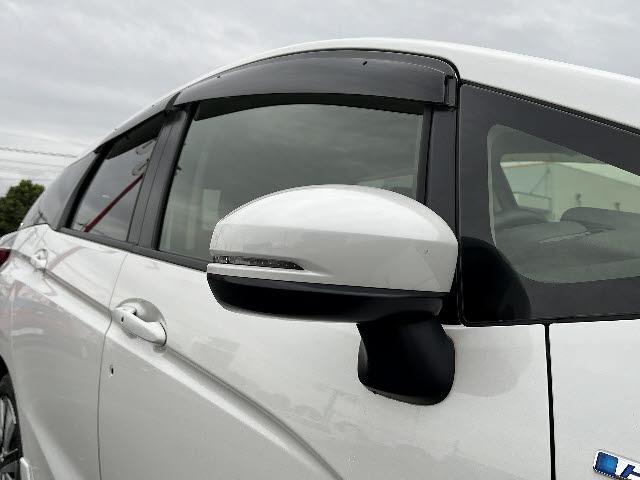 シャトル ハイブリッドＸ　ホンダセンシング　ケンウッドナビ　ＭＤＶ－Ｄ３０６ＢＴ　ＣＤ／ＡＭ／ＦＭ　バックカメラ　Ｂｌｕｅｔｏｏｔｈ　ビルトイン　ＥＴＣ　ホンダセンシング　パドルシフト　レーンキープアシスト　ＬＥＤヘッドライト　プッシュスタート（25枚目）