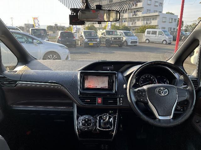 チューブ坂戸店へお車でお越しの場合、国道４０７号沿い、関越道『鶴ヶ島ＩＣ』から坂戸方面へ約１０分。又、電車でお越しの場合、東武東上線『北坂戸駅』までお迎えに伺います。