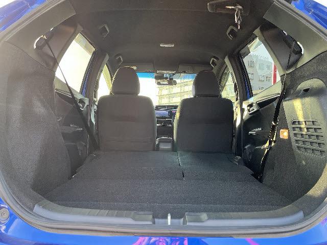 フィットハイブリッド Ｓパッケージ　純正メモリーナビ　フルセグＴＶ　バックカメラ　プッシュスタート　キーフリー　ＤＶＤ再生　Ｂｌｕｅｔｏｏｔｈ　ドラレコ　純正アルミ（20枚目）