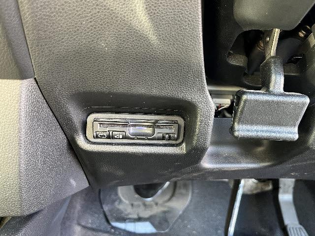 フィット １３Ｇ・Ｆ　純正メモリーナビ　ワンセグＴＶ　バックカメラ　ＬＥＤヘッドライト　キーフリー　プッシュスタート　社外アルミ　ドライブレコーダー　ステアリングリモコン　Ｂｌｕｅｔｏｏｔｈ（19枚目）