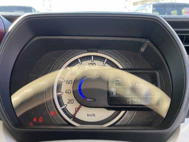 スペーシア ハイブリッドＸ　純正９インチナビ　全方位カメラ　ＣＤ／ＤＶＤ再生可　フルセグＴＶ　両側パワースライドドア　Ｄ席シートヒーター　Ｄ席後部テーブル　デュアルカメラブレーキサポート　サーキュレーター　後席サンシェード（4枚目）