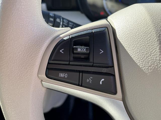 スペーシア ハイブリッドＸ　純正９インチナビ　全方位カメラ　ＣＤ／ＤＶＤ再生可　フルセグＴＶ　両側パワースライドドア　Ｄ席シートヒーター　Ｄ席後部テーブル　デュアルカメラブレーキサポート　サーキュレーター　後席サンシェード（15枚目）