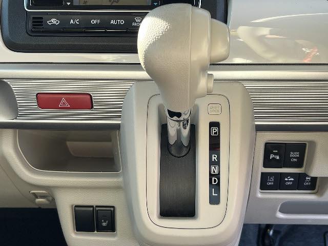 スペーシア ハイブリッドＸ　純正９インチナビ　全方位カメラ　ＣＤ／ＤＶＤ再生可　フルセグＴＶ　両側パワースライドドア　Ｄ席シートヒーター　Ｄ席後部テーブル　デュアルカメラブレーキサポート　サーキュレーター　後席サンシェード（16枚目）