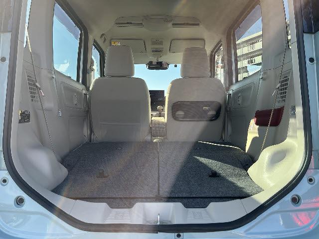 スペーシア ハイブリッドＸ　純正９インチナビ　全方位カメラ　ＣＤ／ＤＶＤ再生可　フルセグＴＶ　両側パワースライドドア　Ｄ席シートヒーター　Ｄ席後部テーブル　デュアルカメラブレーキサポート　サーキュレーター　後席サンシェード（20枚目）