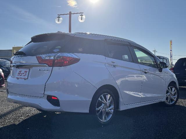 シャトル ハイブリッドＺ　純正ギャザーズナビ（ＶＸＭ－１７４ＶＦＩ）フルセグＴＶ　ＤＶＤ再生　バックカメラ　ＬＥＤヘッドライト　キーフリー　パドルシフト　プッシュスタート　クルーズコントロール　シティーブレーキ（5枚目）