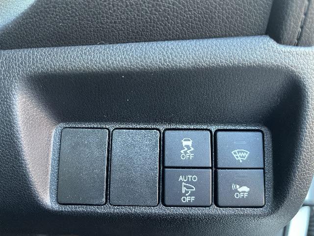 シャトル ハイブリッドＺ　純正ギャザーズナビ（ＶＸＭ－１７４ＶＦＩ）フルセグＴＶ　ＤＶＤ再生　バックカメラ　ＬＥＤヘッドライト　キーフリー　パドルシフト　プッシュスタート　クルーズコントロール　シティーブレーキ（21枚目）