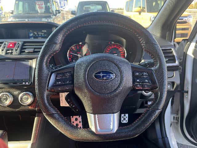 WRX S4 2.0GT-Sアイサイト アイサイトバージョン3 S/IドライブS♯モード LEDヘッドライト 4WD ターボ レーダークルーズコントロール 300PS 純正18インチアルミ バックカメラ カロッツェリアナビ フルセグ ETC(15枚目)