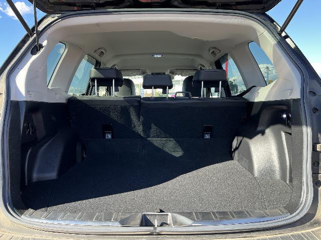 フォレスター Ｓ－リミテッド　カロッツェリアナビ　フルセグ　バックカメラ　４ＷＤ　パワーバックドア　ＬＥＤヘッドライト　アイサイト　パワーシート　ドライブレコーダー　キーフリー　プッシュスタート　レーダークルーズコントロール（18枚目）