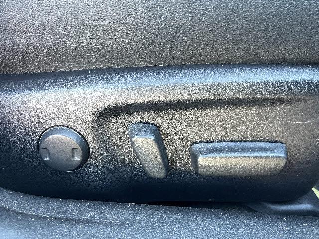 �S�X�݌ɂP�O�D�O�O�O��I�I���q�l�̊�]�̂P�䂪�݂���܂��I�I