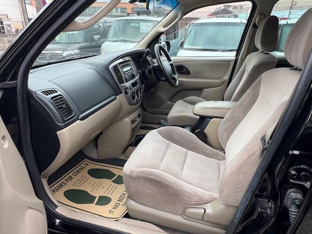 エスケープ ＸＬＴ　正規輸入車　右ハンドル　４ＷＤ　マツダＬ３エンジン　走行４０４９２キロ　サイドステップボード　ＦＯＲＤマッドフラップ　ホイールブラック塗装　ＭＯＮＳＴＡマッドウォーリア（22枚目）