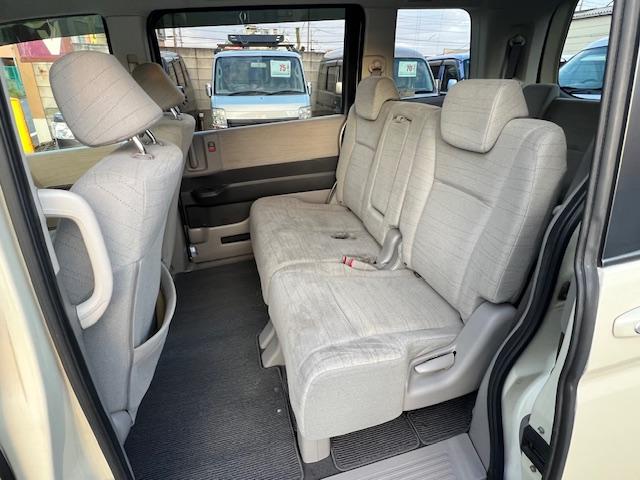 ステップワゴン Ｌ　ヒダマリアイボリー　両面電動スライド　スマートキー　ＨＩＤ　バックカメラ（24枚目）