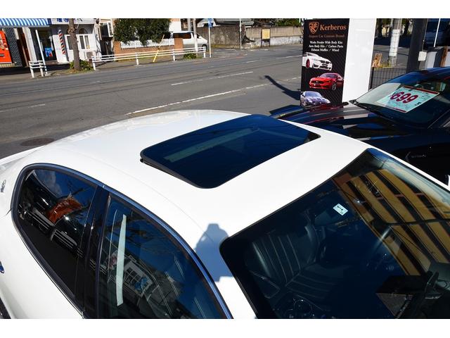 S 後期型モデルディーラー車 クライスジーク可変マフラー 20AW レッドキャリパー 左ハンドル サンルーフ レザーシート HDDナビ HIDライト LEDFテールレンズ 記録簿取説(7枚目)