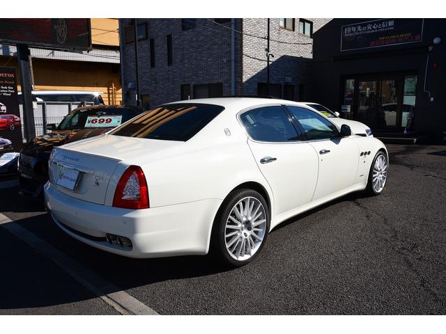 S 後期型モデルディーラー車 クライスジーク可変マフラー 20AW レッドキャリパー 左ハンドル サンルーフ レザーシート HDDナビ HIDライト LEDFテールレンズ 記録簿取説(12枚目)