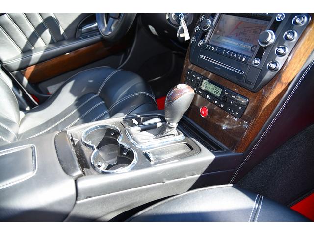 S 後期型モデルディーラー車 クライスジーク可変マフラー 20AW レッドキャリパー 左ハンドル サンルーフ レザーシート HDDナビ HIDライト LEDFテールレンズ 記録簿取説(23枚目)