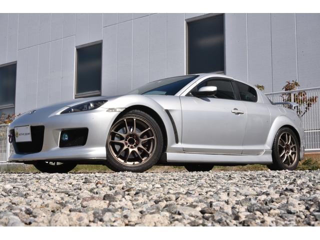 ＲＸ－８ マツダスピードバージョン　３００台限定車／６ＭＴ／スポーツサスペンション／Ｆ・Ｒストラットバー／ＷＯＲＫ１８ＡＷ／Ｆ・Ｓ・Ｒエアロ＆Ｒウイング／Ｂｌｕｅｔｏｏｔｈナビ／ＢＯＳＥサウンド／ＥＴＣ／メンテナンスノート・スペアキー有（9枚目）