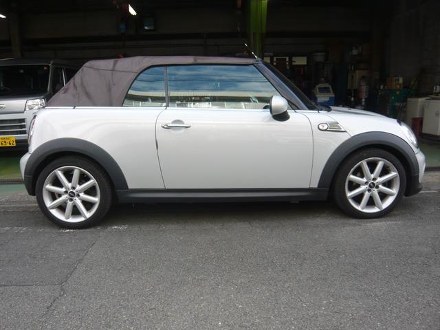 ＭＩＮＩ クーパー　コンバーチブル（7枚目）