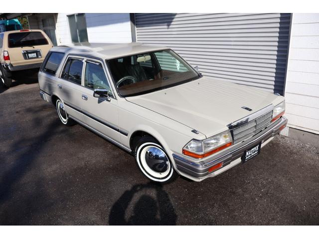 グロリアワゴン SGL サーフスタイル 新品VENPLAホイールキャップ 新品ホワイトリボンタイヤ LEDヘッドライト サンドベージュNewペイント タイミングベルト交換済み(2枚目)