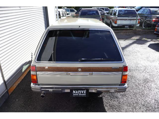 グロリアワゴン SGL サーフスタイル 新品VENPLAホイールキャップ 新品ホワイトリボンタイヤ LEDヘッドライト サンドベージュNewペイント タイミングベルト交換済み(25枚目)