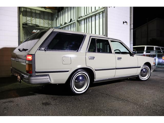 グロリアワゴン SGL サーフスタイル 新品VENPLAホイールキャップ 新品ホワイトリボンタイヤ LEDヘッドライト サンドベージュNewペイント タイミングベルト交換済み(38枚目)