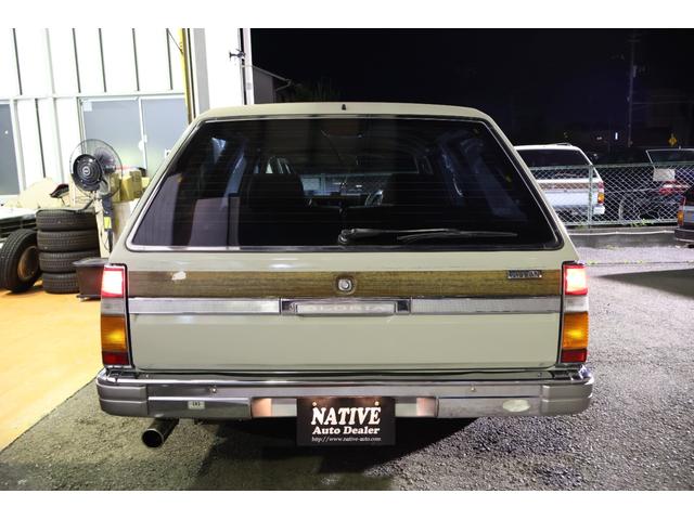 グロリアワゴン SGL サーフスタイル 新品VENPLAホイールキャップ 新品ホワイトリボンタイヤ LEDヘッドライト サンドベージュNewペイント タイミングベルト交換済み(43枚目)