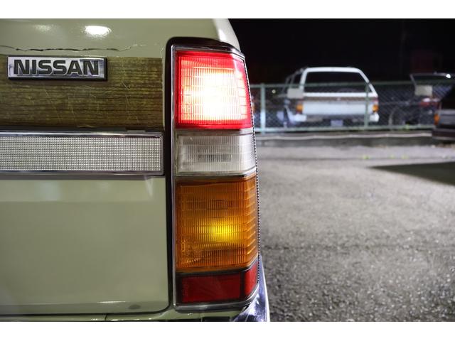 グロリアワゴン SGL サーフスタイル 新品VENPLAホイールキャップ 新品ホワイトリボンタイヤ LEDヘッドライト サンドベージュNewペイント タイミングベルト交換済み(45枚目)