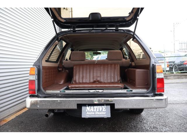 セドリックワゴン SGL サーフスタイル アイアンバンパー LEDヘッドライト 新品クリアバンパーマーカー 新品デイトナクローム 新品BFグッドリッジホワイトレター タイミングベルト交換済み(16枚目)