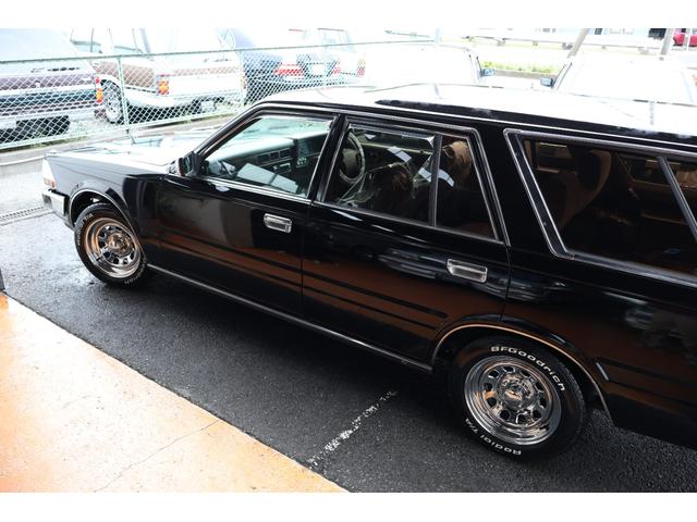 セドリックワゴン SGL サーフスタイル アイアンバンパー LEDヘッドライト 新品クリアバンパーマーカー 新品デイトナクローム 新品BFグッドリッジホワイトレター タイミングベルト交換済み(49枚目)