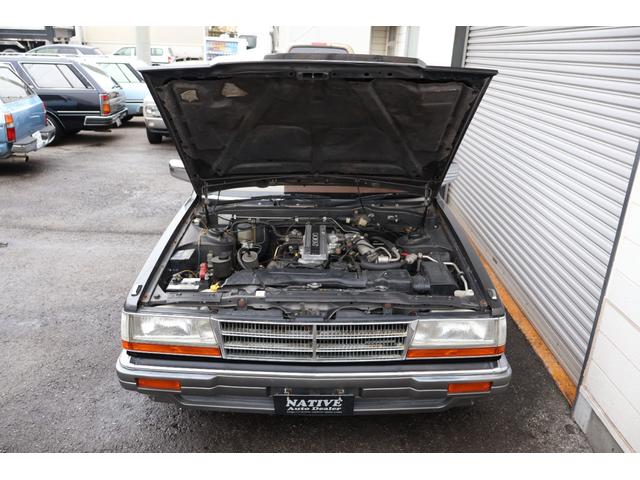 グロリアワゴン ＳＧＬ　サーフスタイル　新品ＮｅｏＭｏｏｎ１４ｉｎ　新品ホワイトリボンタイヤ　ＬＥＤヘッドライト　ウッドステアリング　ローダウン　タイミングベルト交換済み（28枚目）