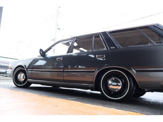 グロリアワゴン ＳＧＬ　サーフスタイル　新品ＮｅｏＭｏｏｎ１４ｉｎ　新品ホワイトリボンタイヤ　ＬＥＤヘッドライト　ウッドステアリング　ローダウン　タイミングベルト交換済み（41枚目）