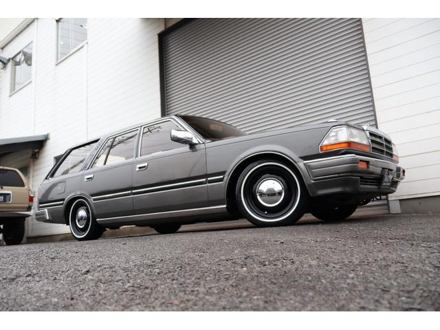 グロリアワゴン ＳＧＬ　サーフスタイル　新品ＮｅｏＭｏｏｎ１４ｉｎ　新品ホワイトリボンタイヤ　ＬＥＤヘッドライト　ウッドステアリング　ローダウン　タイミングベルト交換済み（66枚目）