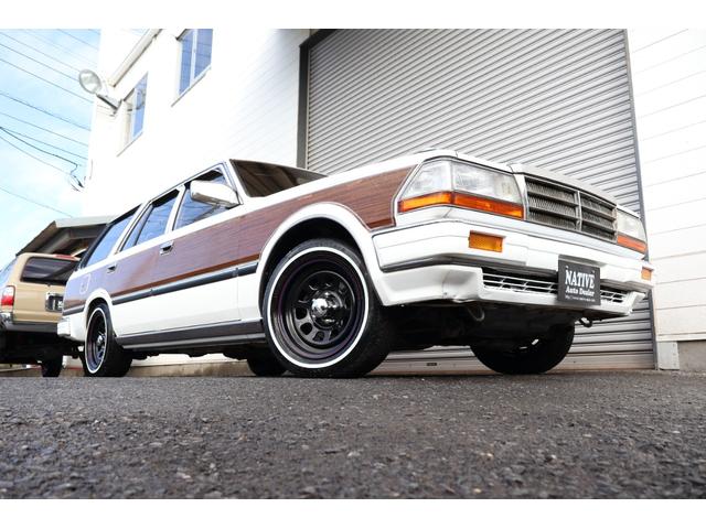 セドリックワゴン ＳＧＬ　サーフスタイル　ウッドデカール　新品デイトナブラック　新品ホワイトタイヤ　ＬＥＤヘッドライト　ＥＴＣ　タイミングベルト交換済み（67枚目）