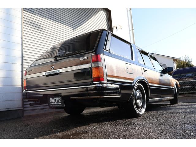 グロリアワゴン ＳＧＬリミテッド　サーフスタイル　ベンチシート　コラムオートマ　ウッドデカール　　新品ＮｅｏＭｏｏｎ　新品ホワイトリボンタイヤ　ＬＥＤヘッドライト　インダッシュＨＤＤナビ地デジ　ＥＴＣ　タイミングベルト交換済み（59枚目）