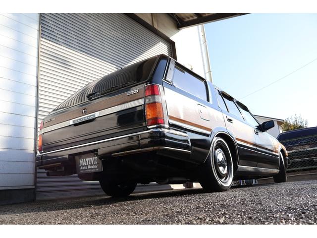 グロリアワゴン ＳＧＬリミテッド　サーフスタイル　ベンチシート　コラムオートマ　ウッドデカール　　新品ＮｅｏＭｏｏｎ　新品ホワイトリボンタイヤ　ＬＥＤヘッドライト　インダッシュＨＤＤナビ地デジ　ＥＴＣ　タイミングベルト交換済み（60枚目）