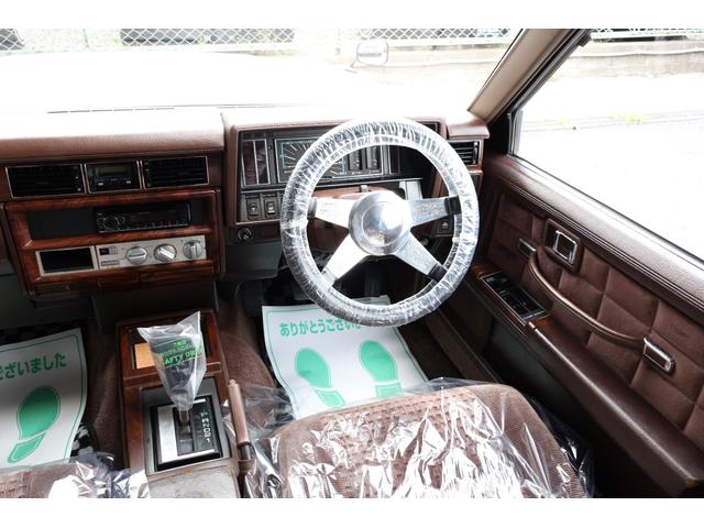 セドリックワゴン SGL マットスタイリング 丸目4灯フェイス アイアンバンパー オーバーフェンダー デイトナブラック INCEPTIONホワイトレター LEDヘッドライト レカラステアリング ETC タイミングベルト交換済み(21枚目)