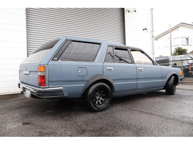 セドリックワゴン SGL マットスタイリング 丸目4灯フェイス アイアンバンパー オーバーフェンダー デイトナブラック INCEPTIONホワイトレター LEDヘッドライト レカラステアリング ETC タイミングベルト交換済み(24枚目)