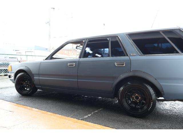 セドリックワゴン SGL マットスタイリング 丸目4灯フェイス アイアンバンパー オーバーフェンダー デイトナブラック INCEPTIONホワイトレター LEDヘッドライト レカラステアリング ETC タイミングベルト交換済み(52枚目)