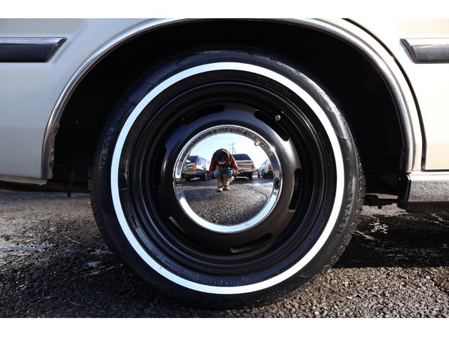 セドリックワゴン ＳＧＬリミテッド　サーフスタイル　ベンチシート　コラムオートマ　新品ＮｅｏＭｏｏｎ１５ｉｎ　新品ホワイトリボンタイヤ　ＬＥＤヘッドライト　ＥＴＣ　最終モデル　タイミングベルト交換済み（7枚目）